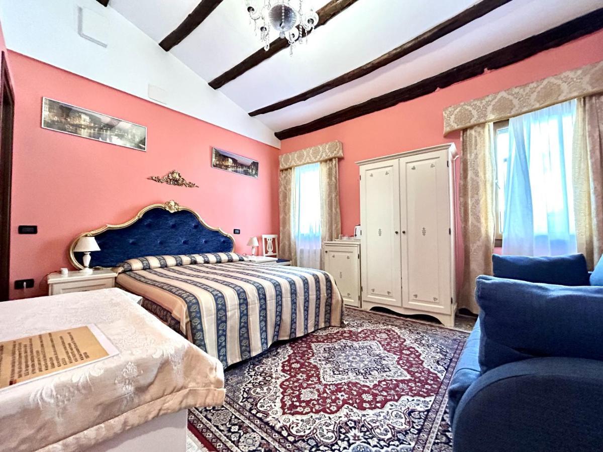 Alloggi Serena Bed & Breakfast Venice Exterior photo